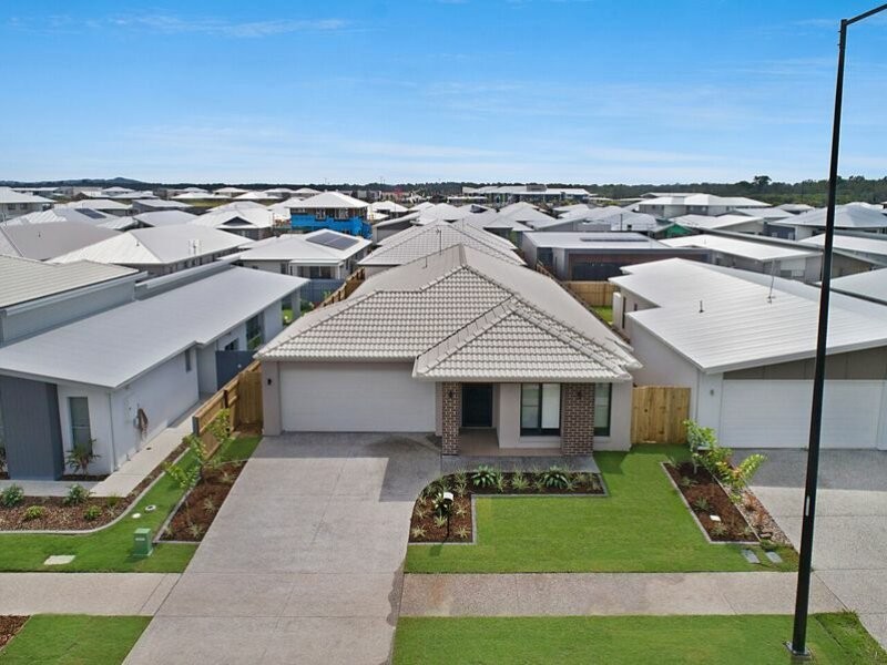 24 McArthur Parade, Caloundra West QLD 4551