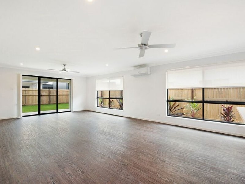 24 McArthur Parade, Caloundra West QLD 4551