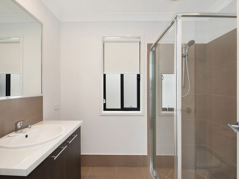 24 McArthur Parade, Caloundra West QLD 4551