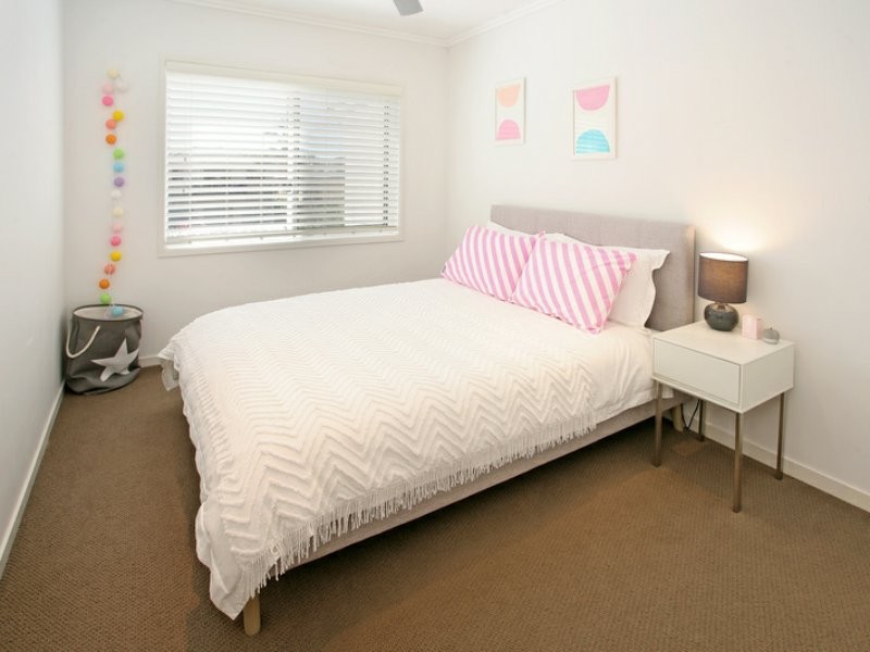 25 Camfield Street, Alexandra Headland QLD 4572