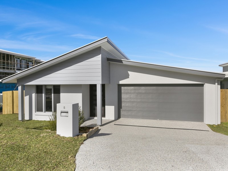 5 Wallum Street, Peregian Springs QLD 4573