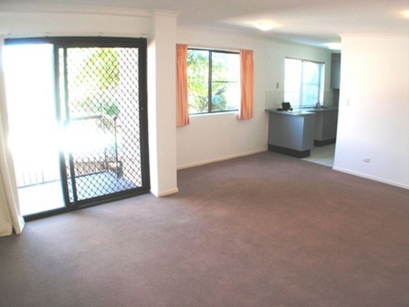 1/25 Oomoo Street, Buddina QLD 4575