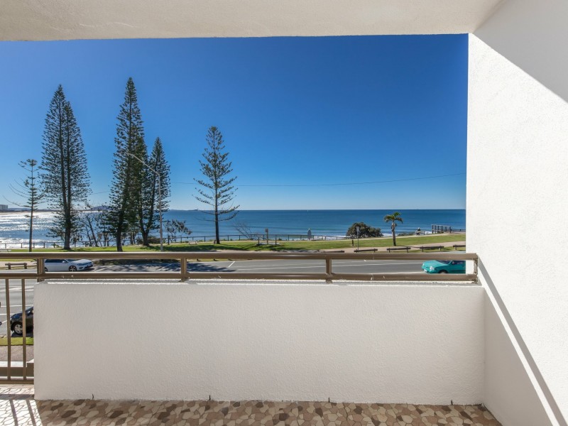 Unit 4/242 Alexandra Parade, Alexandra Headland QLD 4572