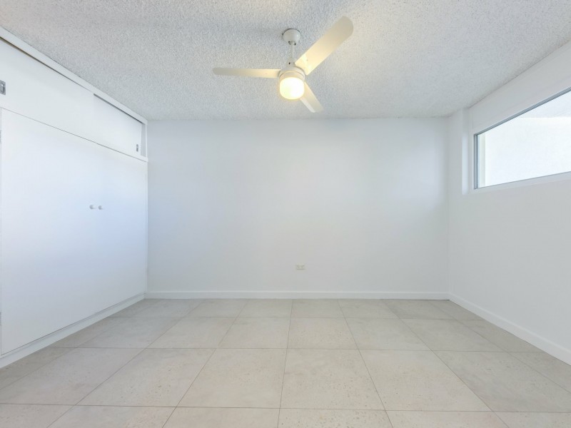 Unit 4/242 Alexandra Parade, Alexandra Headland QLD 4572