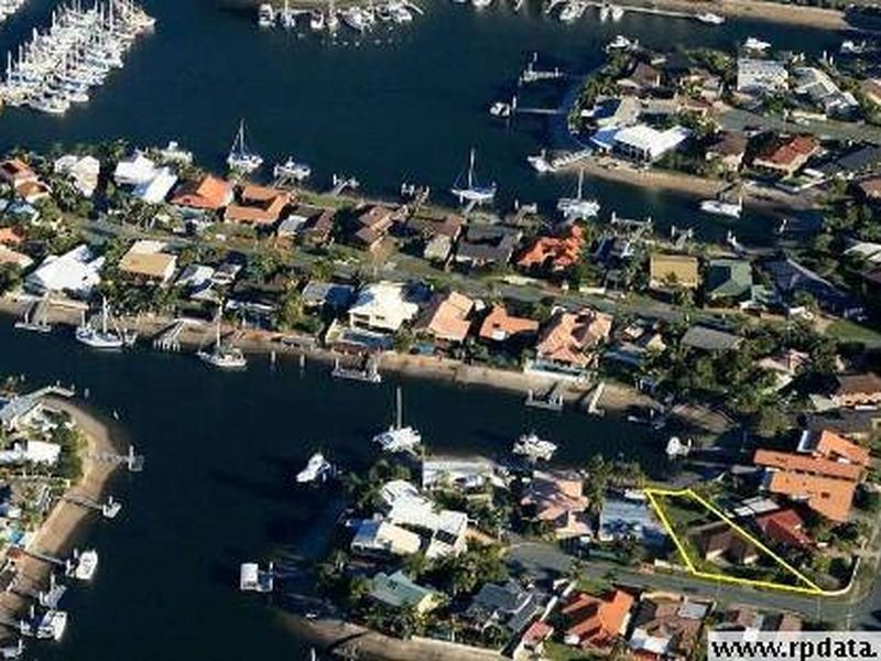 10 Awinya Court, Minyama QLD 4575