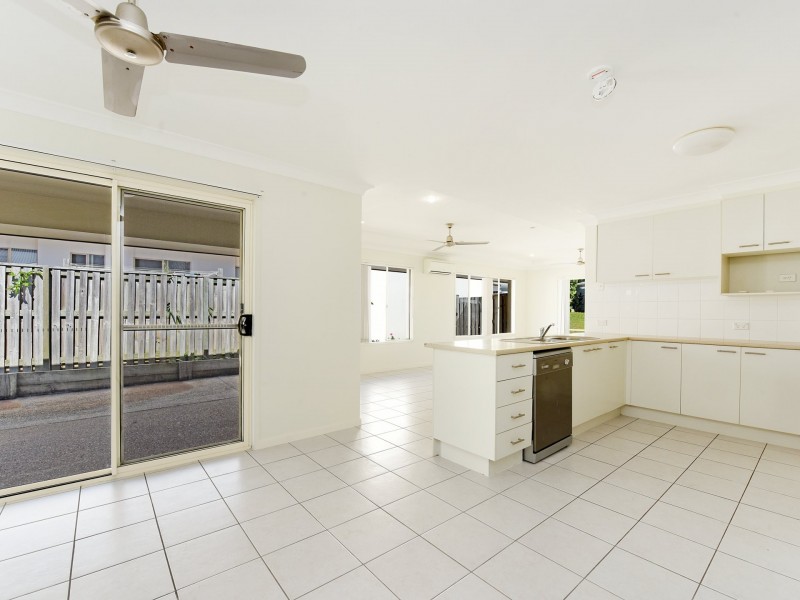 5 Rapanea Street, Meridan Plains QLD 4551