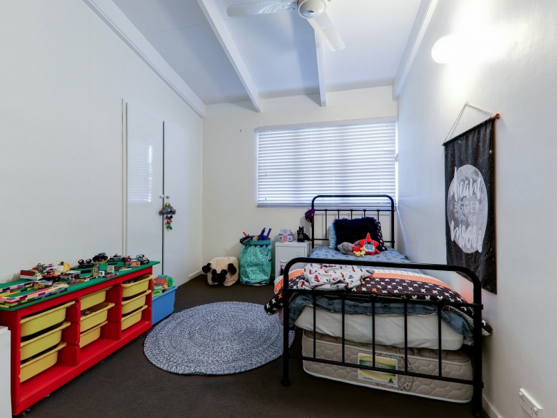 1 Curbarra Street, Buddina QLD 4575