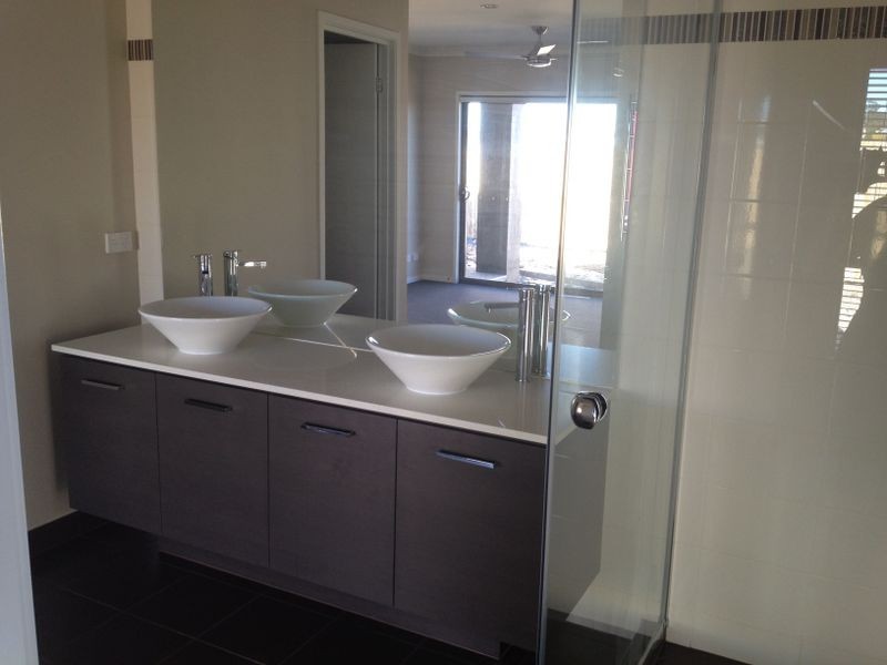 22 Yellow Fin Cct, Mountain Creek QLD 4557