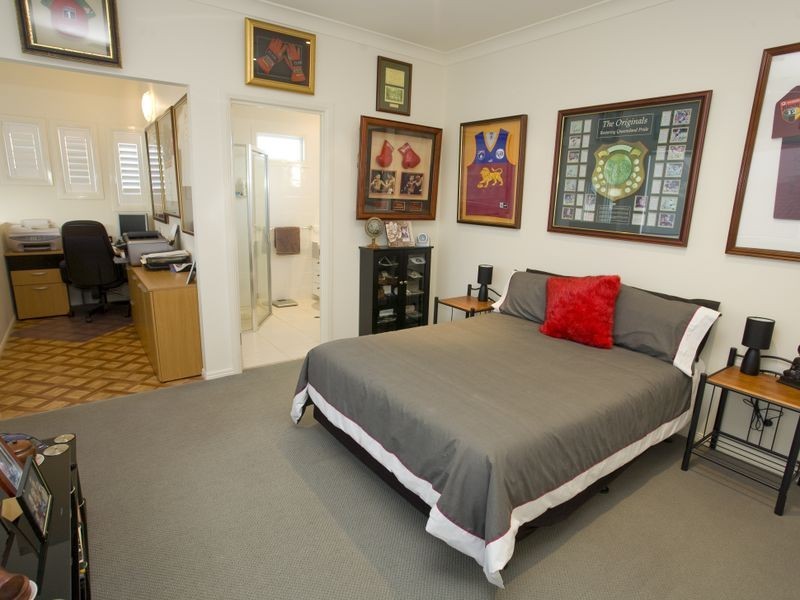 62 Sunbird Chase, Parrearra QLD 4575