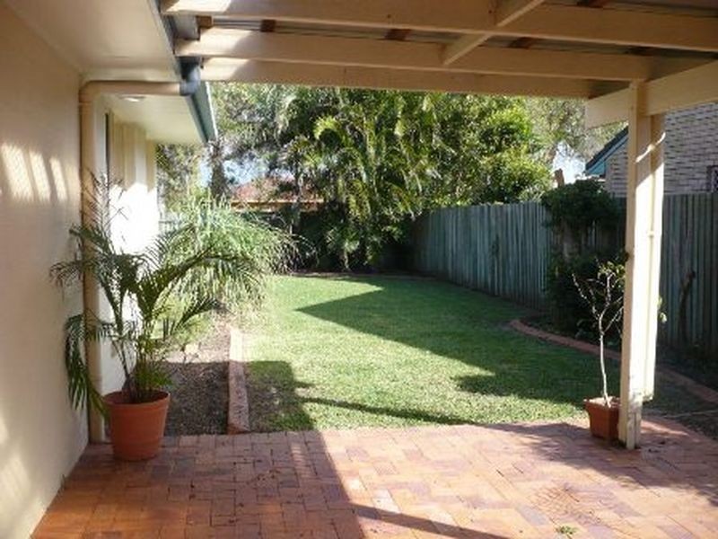 27 Iluka Avenue, Buddina QLD 4575