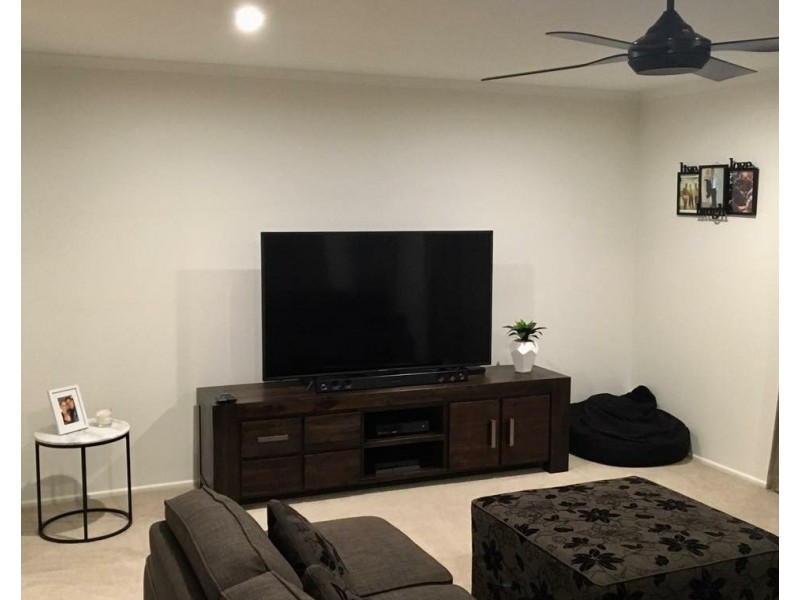 6 Lachlan Avenue, Nambour QLD 4560