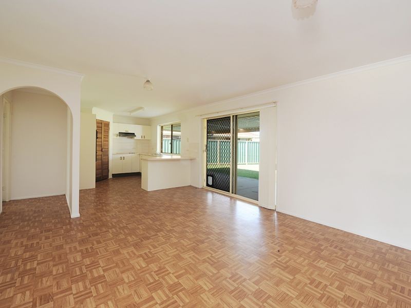 33 Mandara Drive, Wurtulla QLD 4575