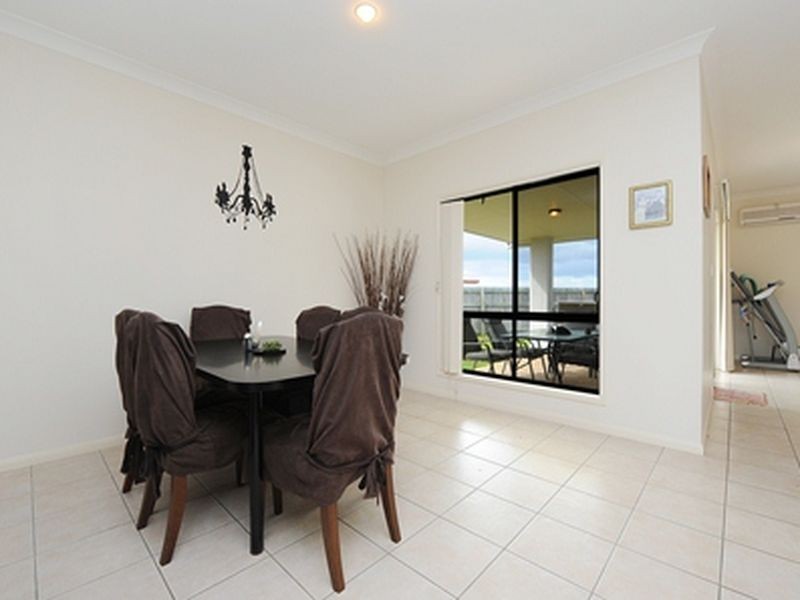 27 Sailfish Drive, Mountain Creek QLD 4557