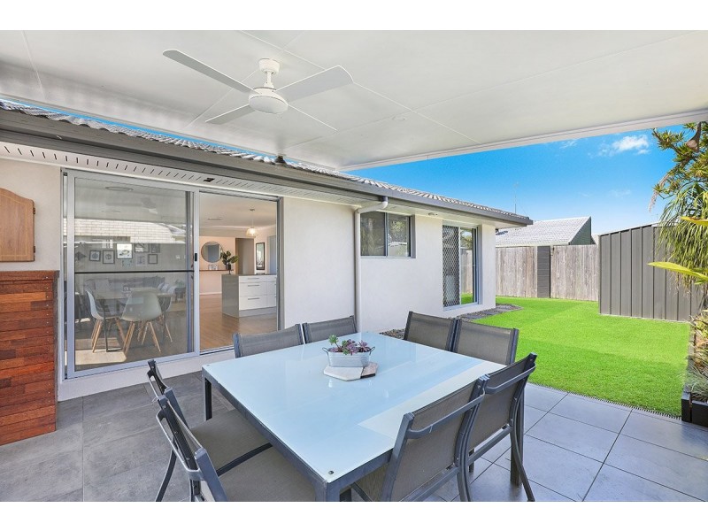 12 Currong Street, Minyama QLD 4575