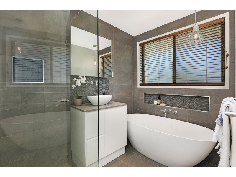 3 Balemo Street, Minyama QLD 4575