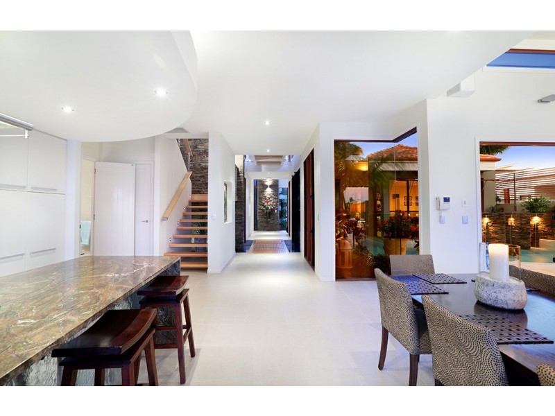 7 Mooloolah Island, Minyama QLD 4575