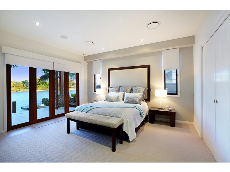 7 Mooloolah Island, Minyama QLD 4575