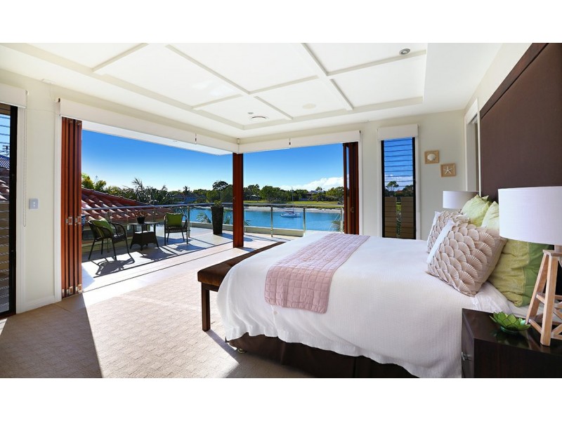 7 Mooloolah Island, Minyama QLD 4575