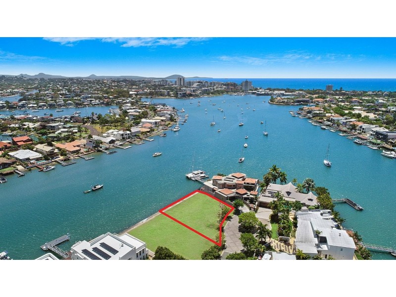 27 Mooloolah Island, Minyama QLD 4575