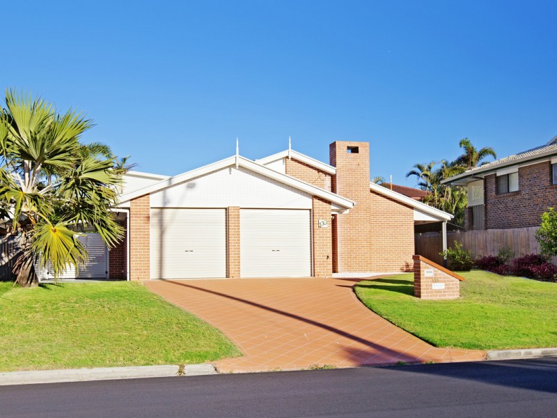 133 Lowanna Drive, Buddina QLD 4575