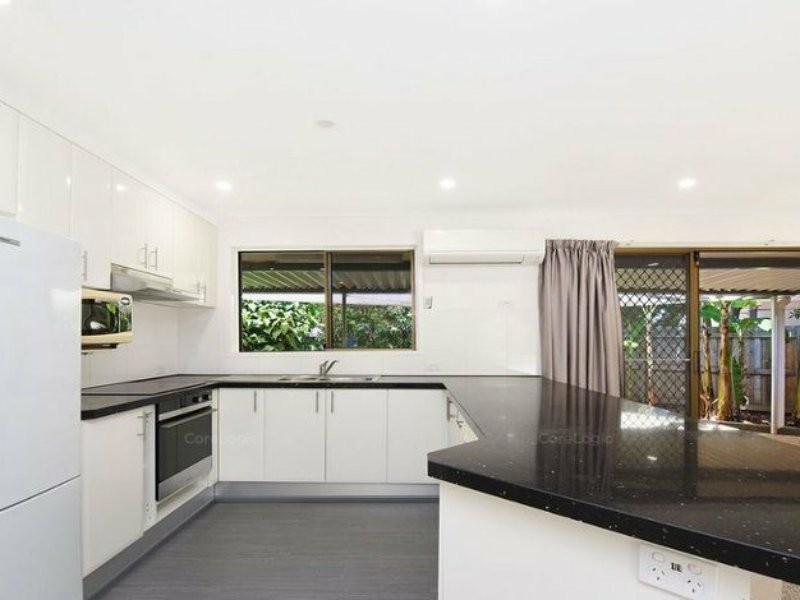 4 Naroo Court, Mooloolaba QLD 4557