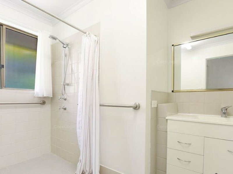 4 Naroo Court, Mooloolaba QLD 4557