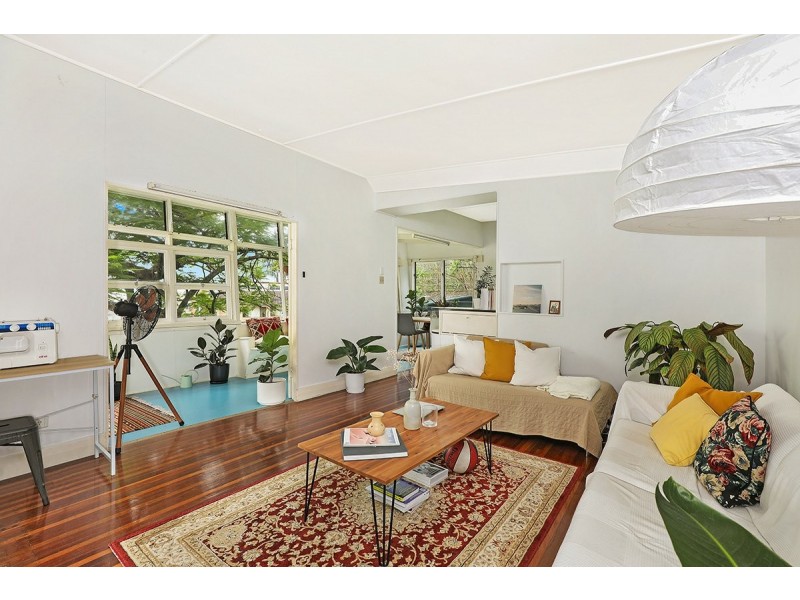 22 George Street, Alexandra Headland QLD 4572