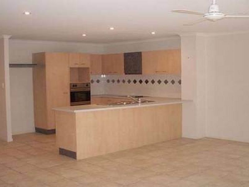 110/1 Poinsettia Avenue, Mooloolaba QLD 4557