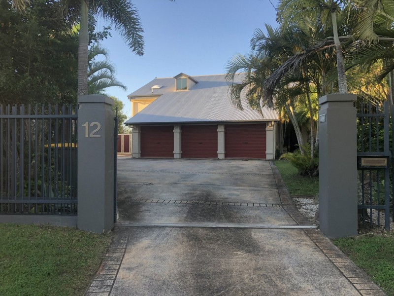 12 Ewinga Court, Mountain Creek QLD 4557