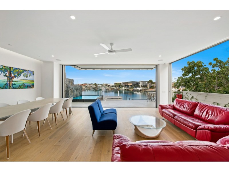 2/8 Culbara Street, Mooloolaba QLD 4557