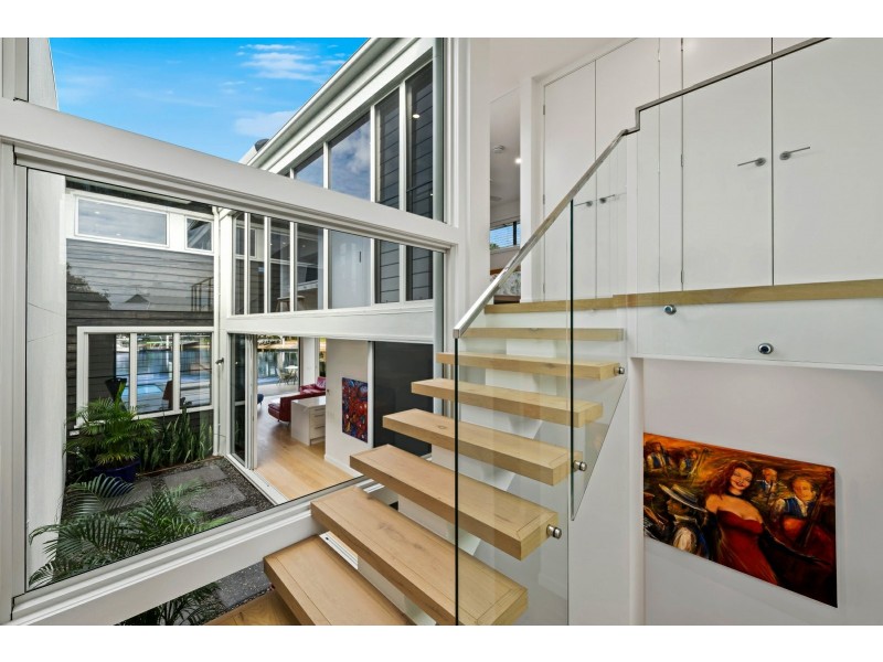 2/8 Culbara Street, Mooloolaba QLD 4557