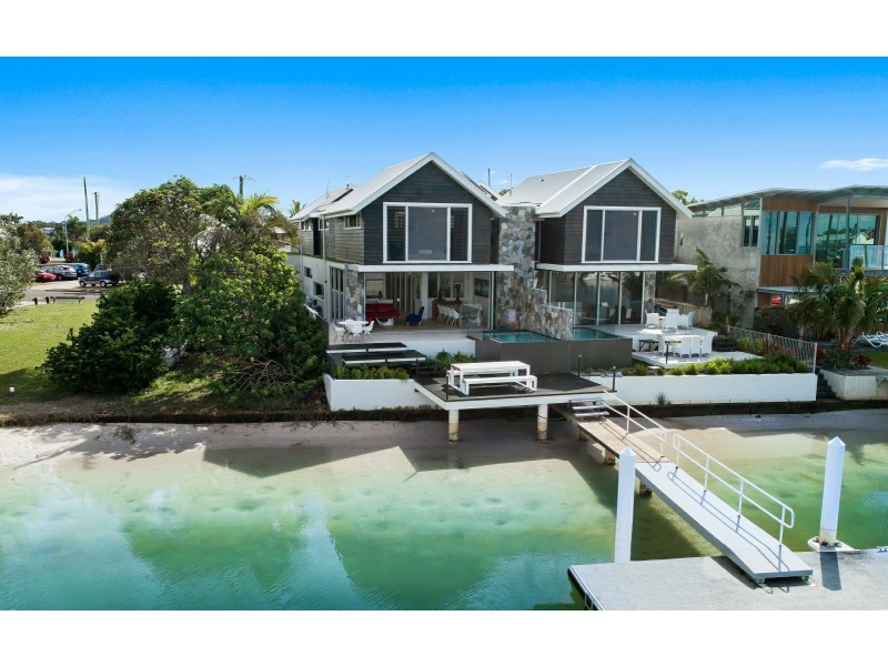 2/8 Culbara Street, Mooloolaba QLD 4557