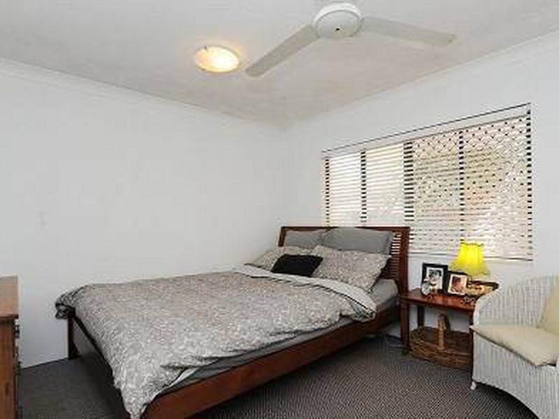 2/6 Corowa Court, Mooloolaba QLD 4557