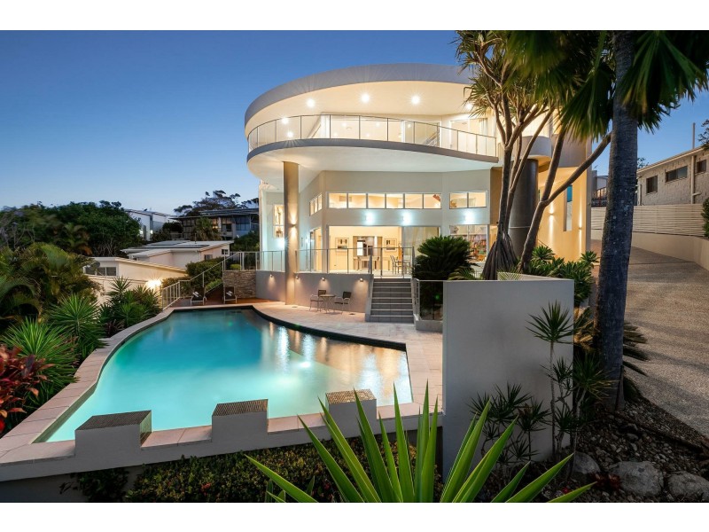 11 Tantula Road East, Alexandra Headland QLD 4572