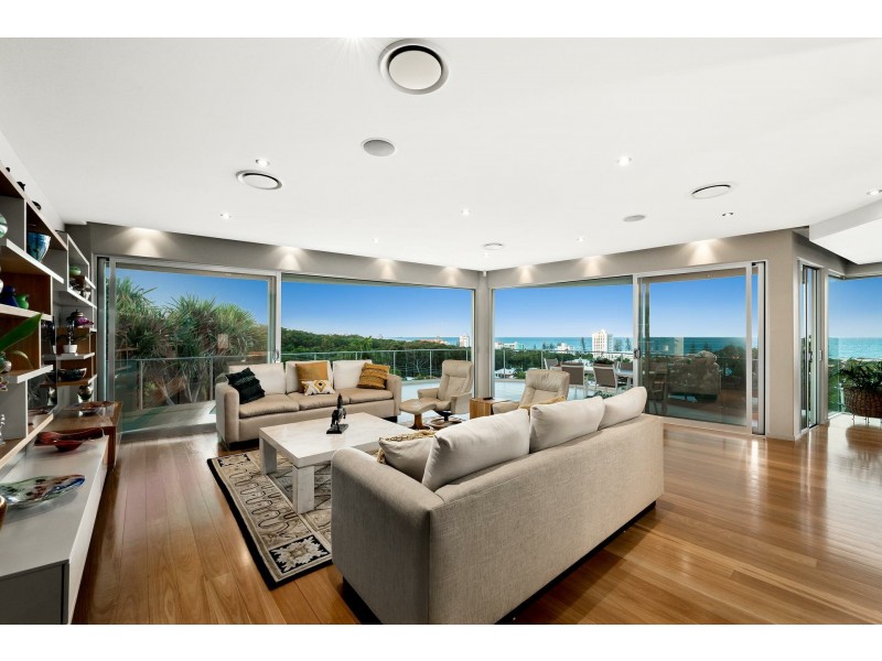 11 Tantula Road East, Alexandra Headland QLD 4572