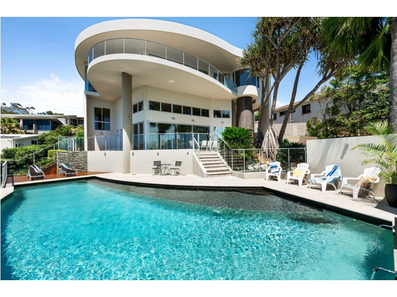 11 Tantula Road East, Alexandra Headland QLD 4572