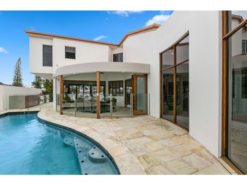 22 Oak Court, Minyama QLD 4575