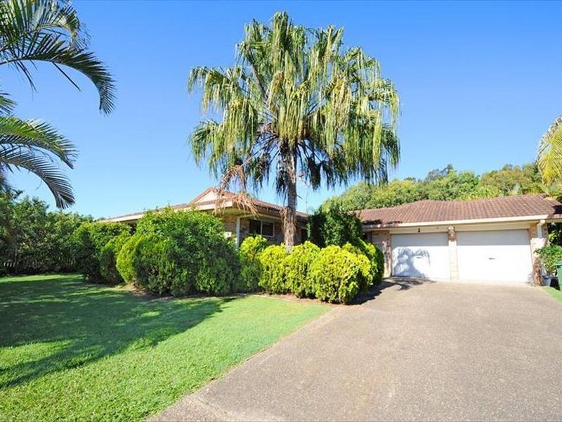 4 Jarrah Street, Minyama QLD 4575