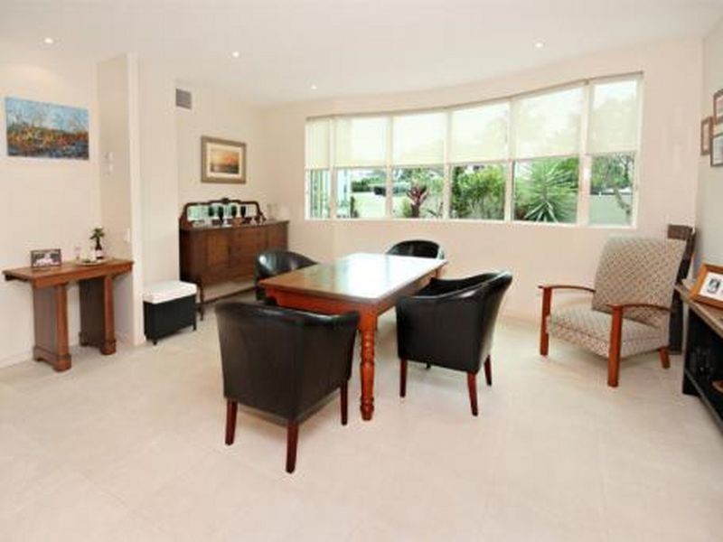 2/49 River Esplanade, Mooloolaba QLD 4557