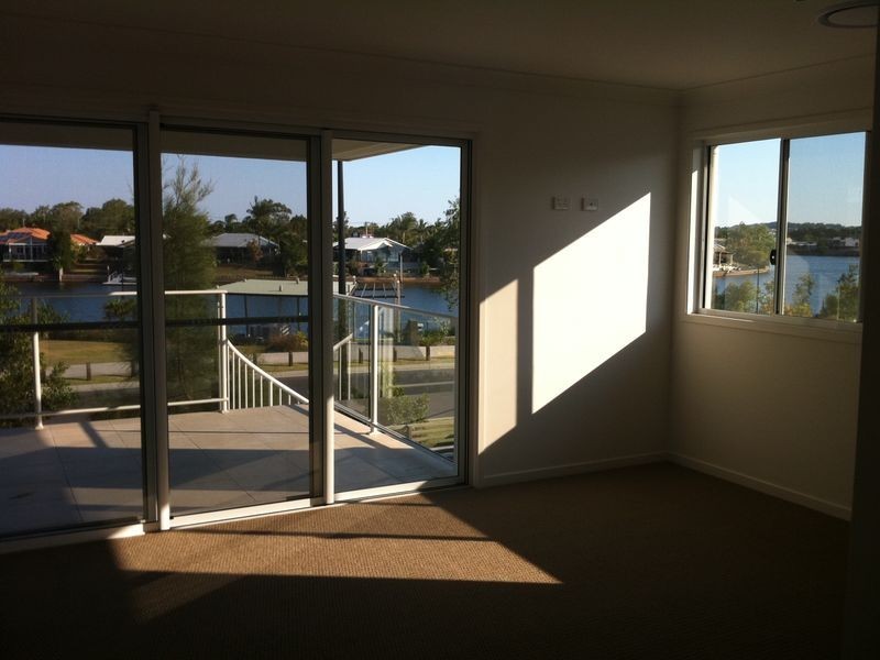 24 Pangali Circuit, Birtinya QLD 4575