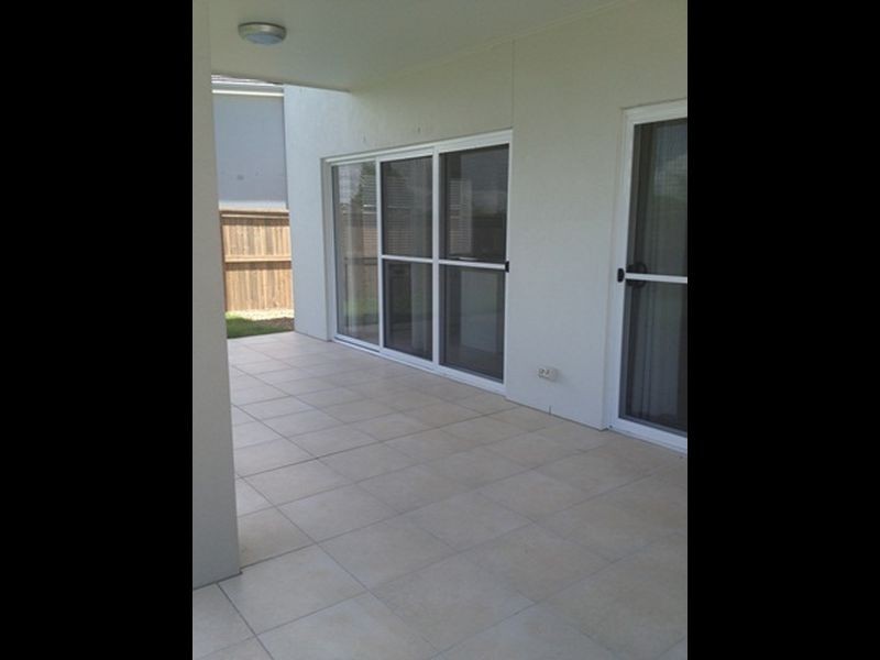 24 Pangali Circuit, Birtinya QLD 4575