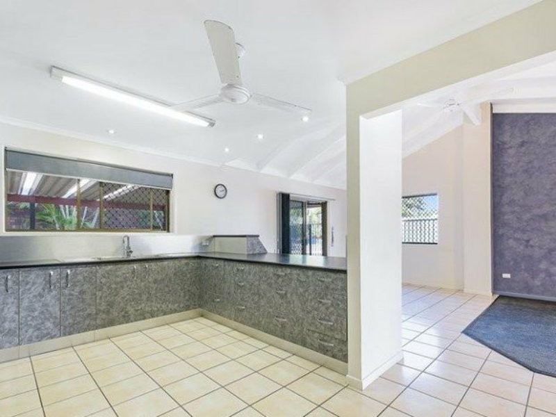 8 Greygum Court, Mooloolaba QLD 4557