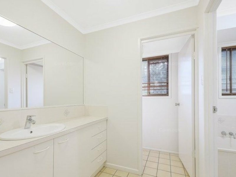 8 Greygum Court, Mooloolaba QLD 4557