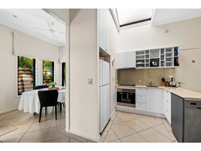 24 Culbara Street, Mooloolaba QLD 4557