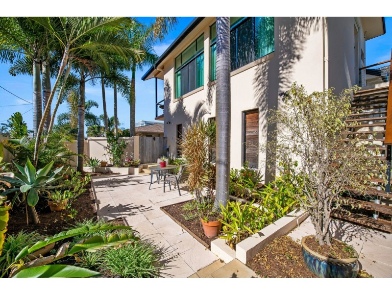 24 Culbara Street, Mooloolaba QLD 4557