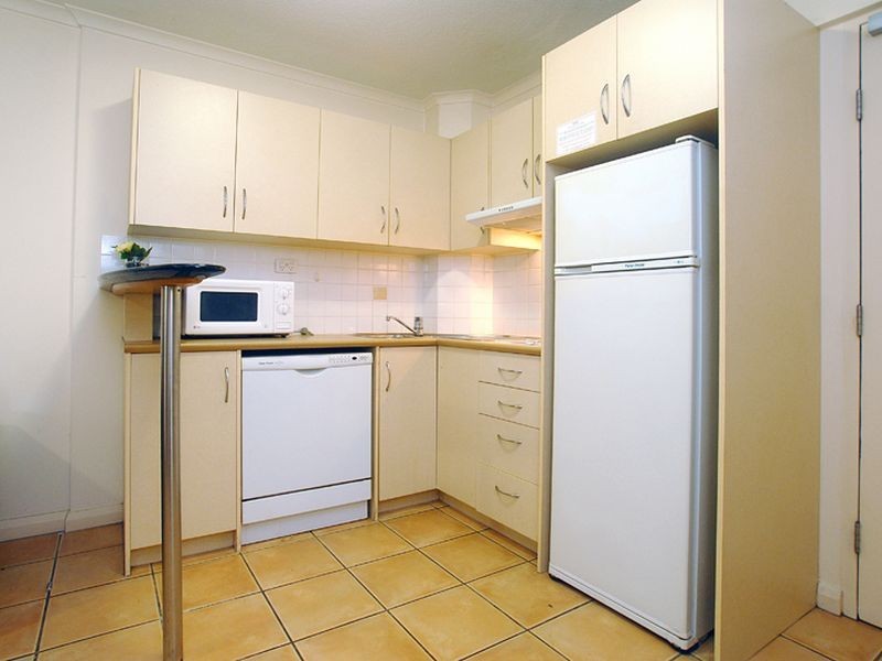 107/180 Alexandra Parade, Alexandra Headland QLD 4572