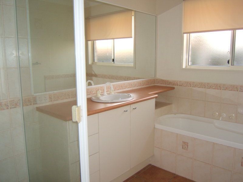 9 Albany Street, Sippy Downs QLD 4556