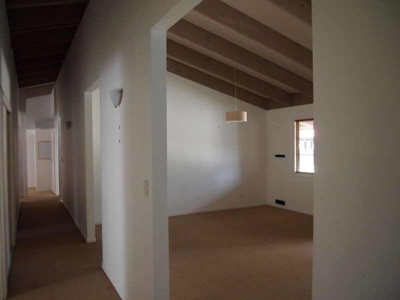 11 Mooloolah Drive, Minyama QLD 4575