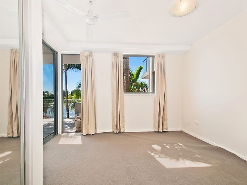 8/51 Grand Parade, Parrearra QLD 4575