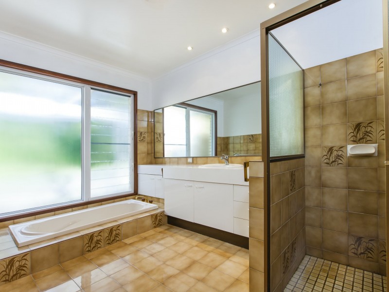 23 Lara Drive, Buderim QLD 4556